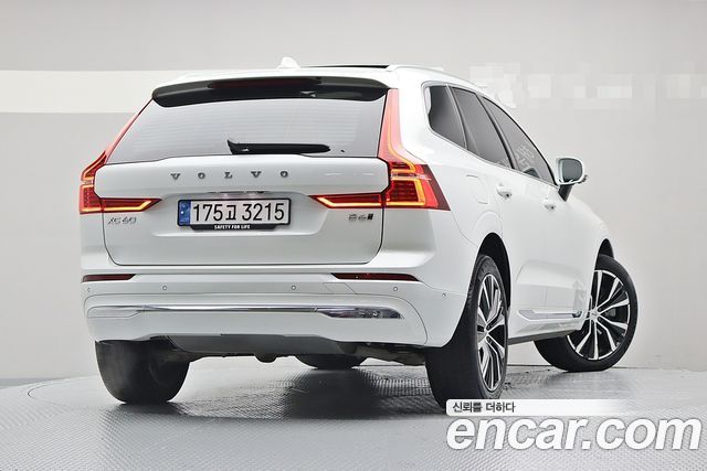 Volvo XC60 (II) B6 Ultra Bright 2025 — фото 2