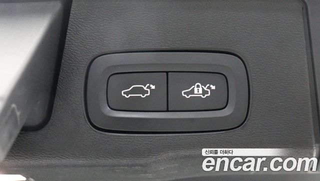 Volvo XC60 (II) B6 Ultra Bright 2025 — фото 23