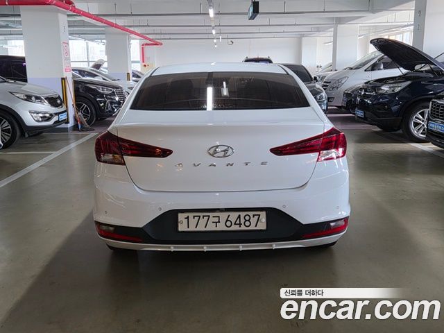 Hyundai Avante (AD) 1.6 Style 2020 — фото 5