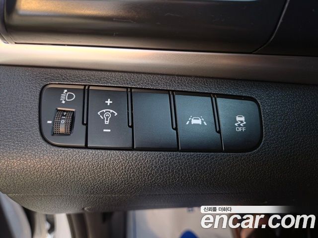 Hyundai Avante (AD) 1.6 Style 2020 — фото 19
