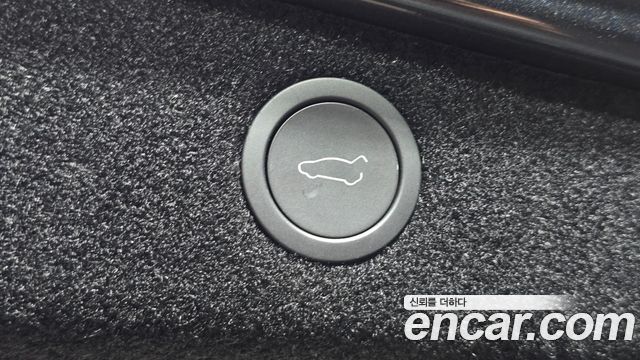 Tesla Model 3 RWD 2025 — фото 20