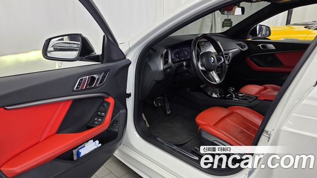BMW 1 Series (F40) 120i M Sports 2021 — фото 10