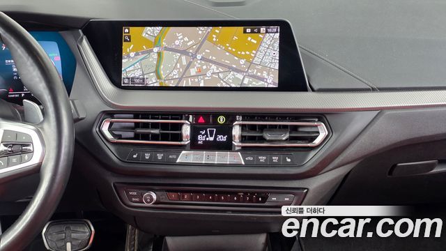 BMW 1 Series (F40) 120i M Sports 2021 — фото 14