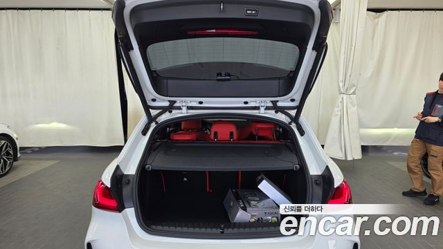 BMW 1 Series (F40) 120i M Sports 2021 — фото 20