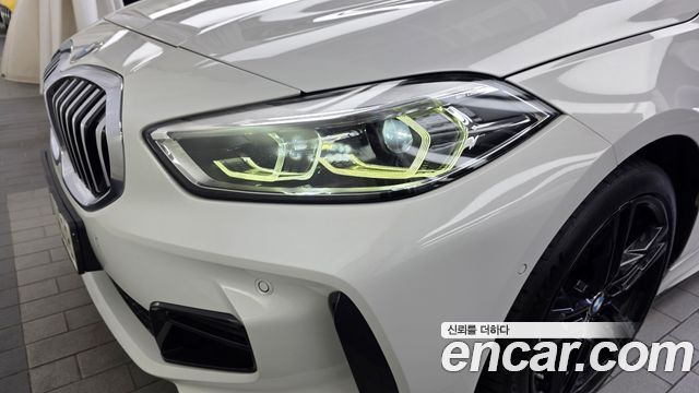BMW 1 Series (F40) 120i M Sports 2021 — фото 22