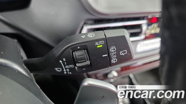 BMW 1 Series (F40) 120i M Sports 2021 — фото 27
