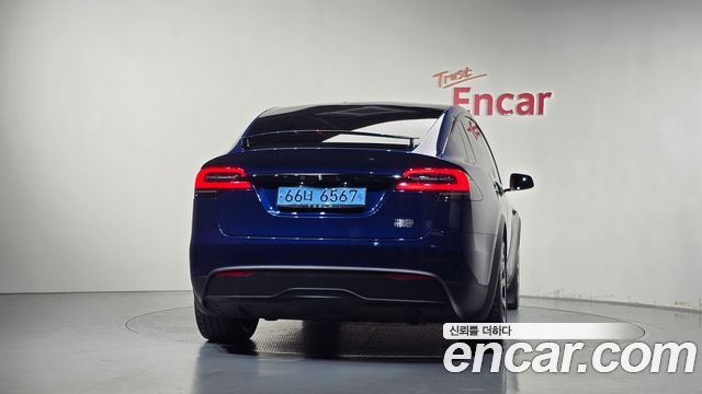 Tesla Model X Plaid 2023 — фото 4