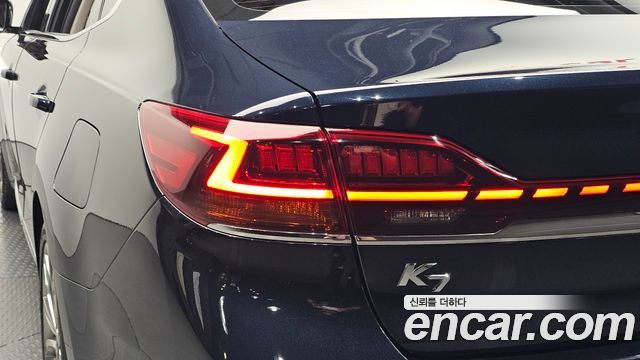 Kia K7 Premier 2.5 GDI Noblesse 2020 — фото 23