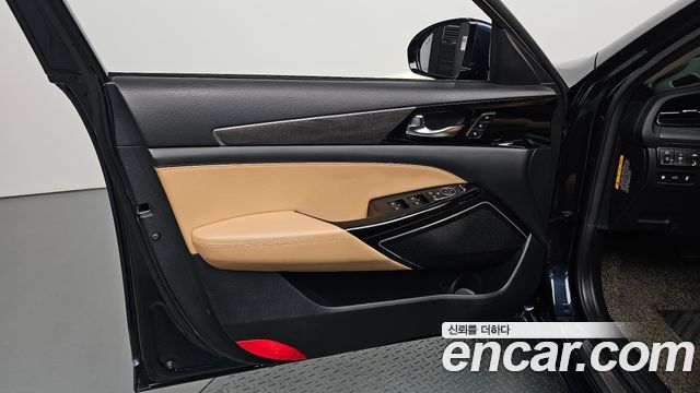 Kia K7 Premier 2.5 GDI Noblesse 2020 — фото 24