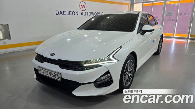 Kia K5 (III) 2.0 LPI Prestige 2020 — фото 1