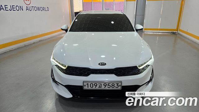 Kia K5 (III) 2.0 LPI Prestige 2020 — фото 2