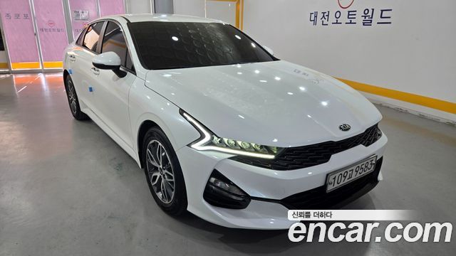 Kia K5 (III) 2.0 LPI Prestige 2020 — фото 3