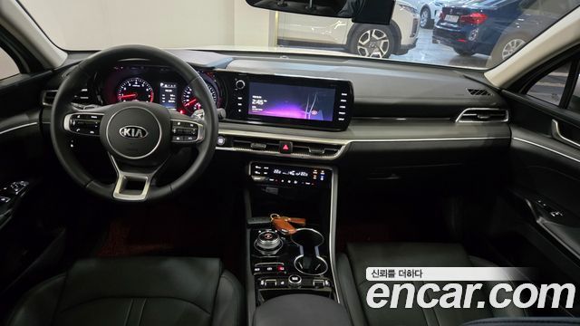 Kia K5 (III) 2.0 LPI Prestige 2020 — фото 9