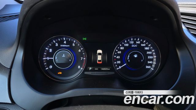 Hyundai Grandeur (HG) LPG HG300 Premium 2014 — фото 8