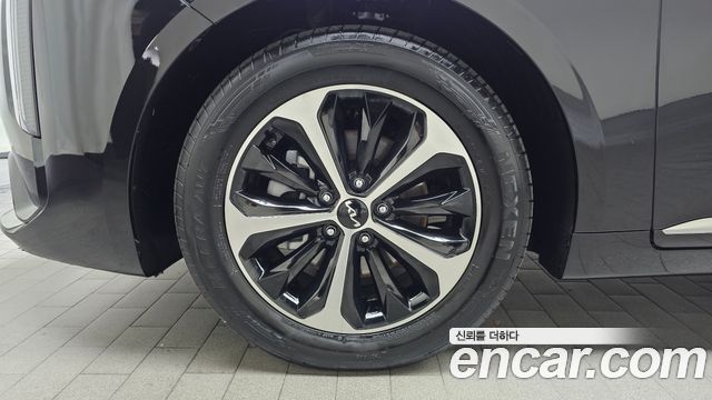 Kia K8 Hybrid Noblesse Light 2025 — фото 5