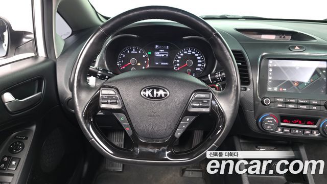 Kia K3 Prestige 2017 — фото 13