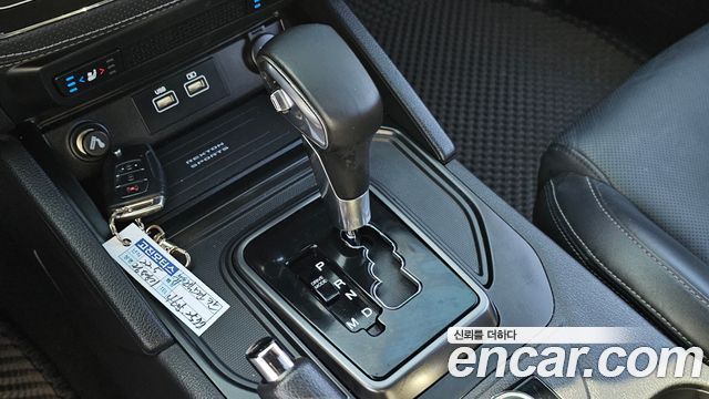 KG Mobility (SsangYong) Rexton Sports Khan Diesel 2.2 4WD Noblesse 2022 — фото 9