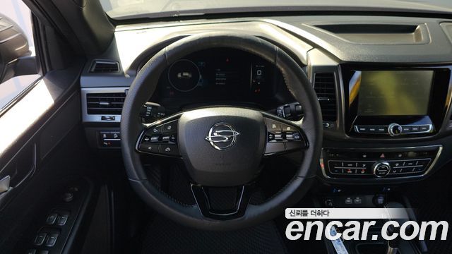 KG Mobility (SsangYong) Rexton Sports Khan Diesel 2.2 4WD Noblesse 2022 — фото 13