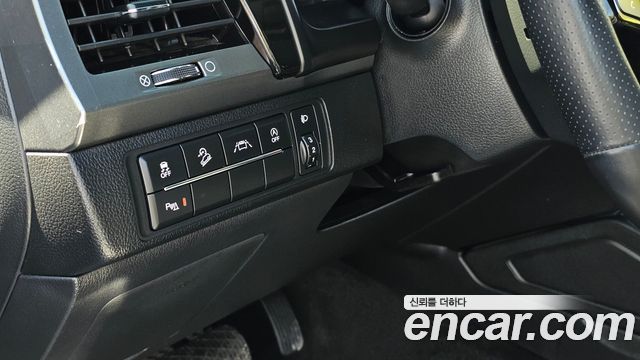 KG Mobility (SsangYong) Rexton Sports Khan Diesel 2.2 4WD Noblesse 2022 — фото 17