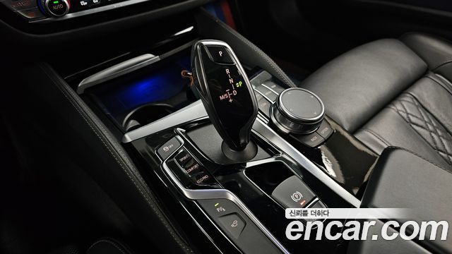 BMW 5 Series (G30) 530i M Sport Package Plus 2020 — фото 9