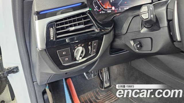 BMW 5 Series (G30) 530i M Sport Package Plus 2020 — фото 27