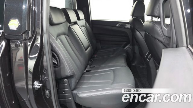 KG Mobility (SsangYong) Rexton Sports Khan Diesel 2.2 4WD Culman Noblesse 2024 — фото 16