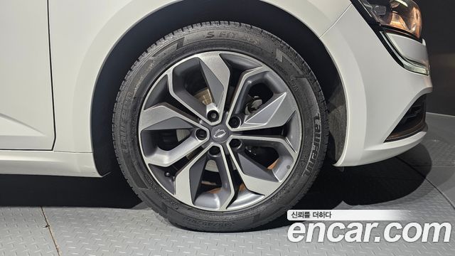 Renault Korea SM6 2.0 LPe SE (Rental car) 2020 — фото 21