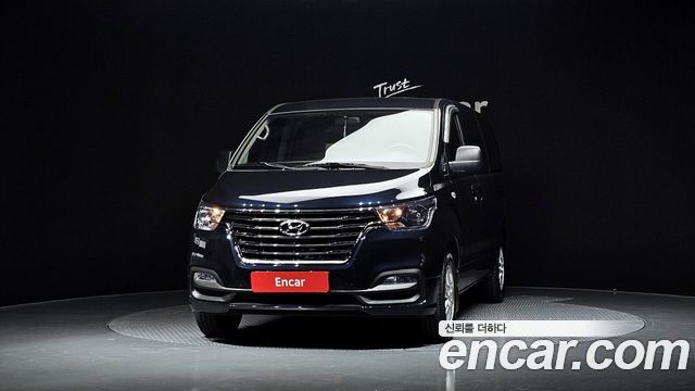 Hyundai Grand Starex Van 3-Seater Smart 2019 — фото 3