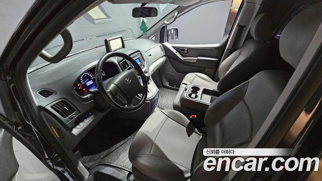 Hyundai Grand Starex Van 3-Seater Smart 2019 — фото 7
