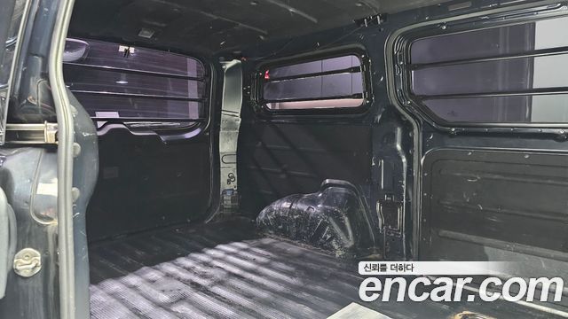 Hyundai Grand Starex Van 3-Seater Smart 2019 — фото 11
