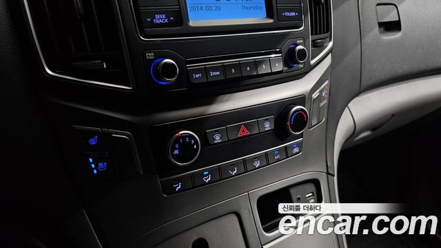 Hyundai Grand Starex Van 3-Seater Smart 2019 — фото 31