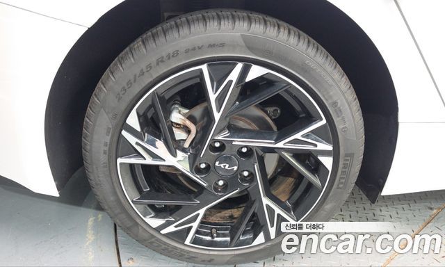 Kia K5 (III) 1.6 Turbo Noblesse 2024 — фото 5