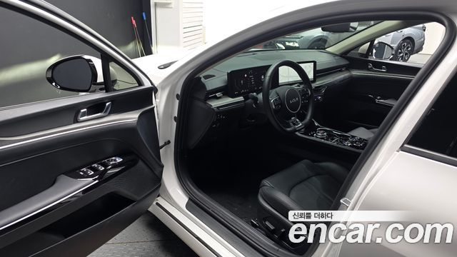 Kia K5 (III) 1.6 Turbo Noblesse 2024 — фото 10
