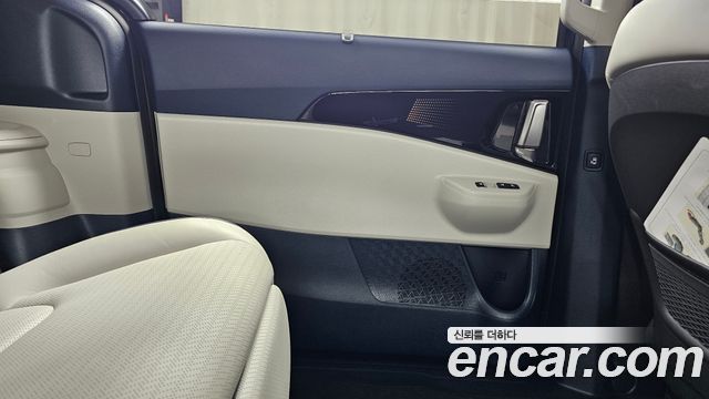Kia Carnival (IV) HEV 7seater Gravity 2025 — фото 25