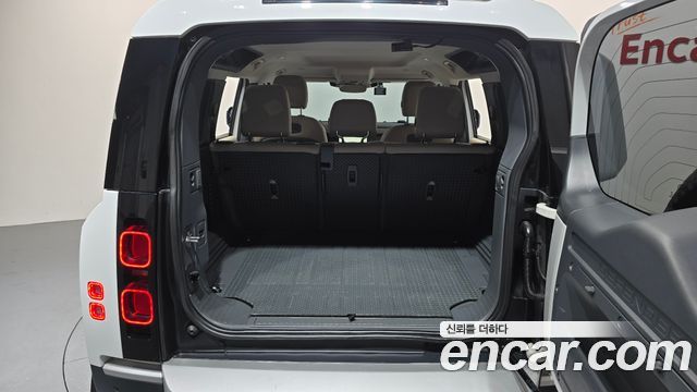 Land Rover Defender (L663) 110 D240 S 2020 — фото 20