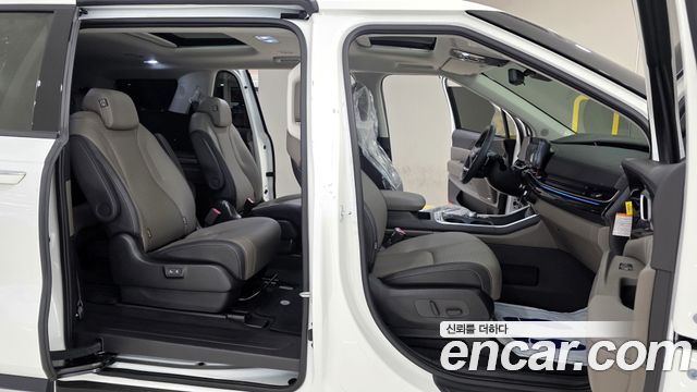 Kia Carnival (IV) HEV 9seater Signature 2026 — фото 9