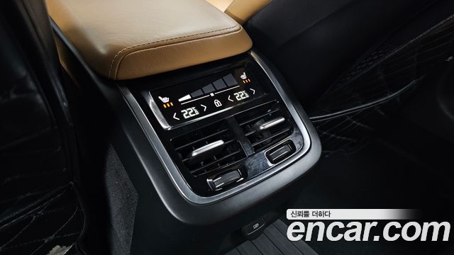 Volvo V60 Cross Country (II) B5 Pro AWD 2021 — фото 18