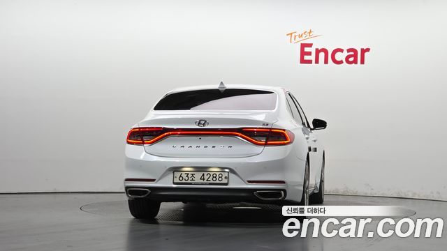 Hyundai Grandeur (IG) 3.3 Celebrity 2018 — фото 4