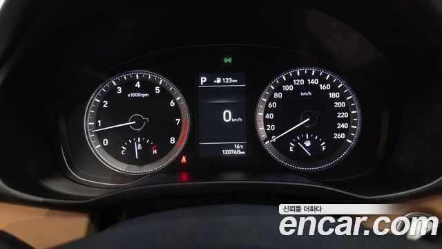 Hyundai Grandeur (IG) 3.3 Celebrity 2018 — фото 8
