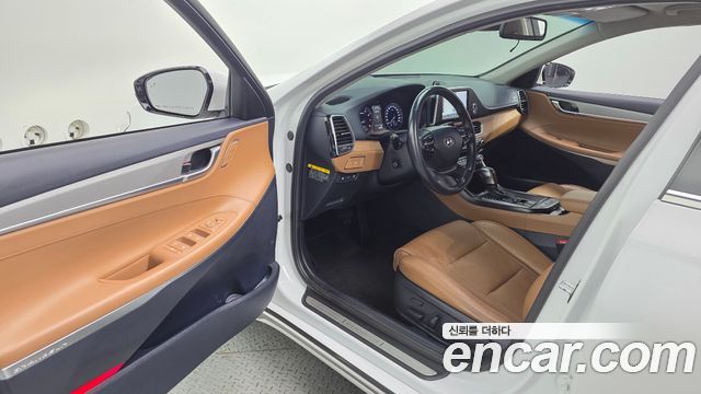 Hyundai Grandeur (IG) 3.3 Celebrity 2018 — фото 10
