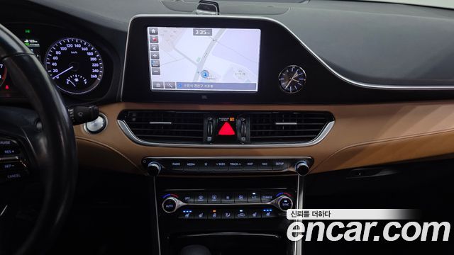 Hyundai Grandeur (IG) 3.3 Celebrity 2018 — фото 13