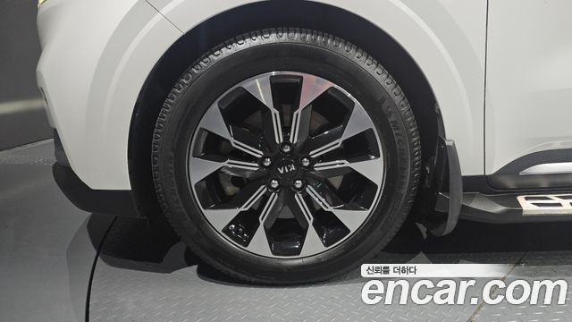 Kia Carnival (IV) Diesel 9-Seater Signature 2021 — фото 5