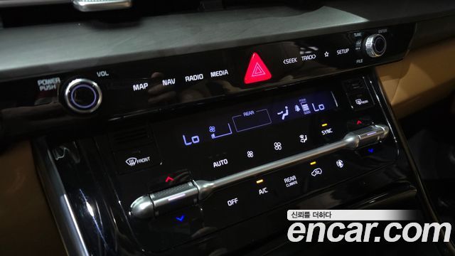 Kia Carnival (IV) Diesel 9-Seater Signature 2021 — фото 18
