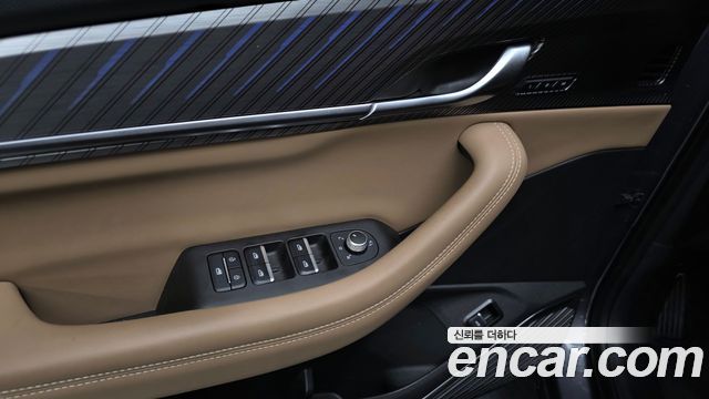 Renault Korea Grand Koleos 2.0 Iconic 2WD 2025 — фото 18