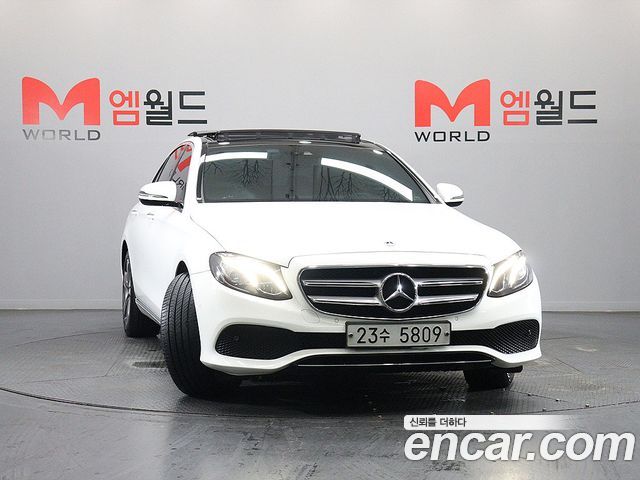 Mercedes-Benz E-Class (W213) E300 Avantgarde 2019 — фото 3