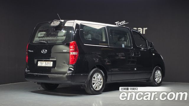 Hyundai Grand Starex 12-Seater Wagon Smart 2016 — фото 2