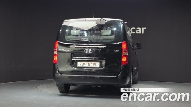 Hyundai Grand Starex 12-Seater Wagon Smart 2016 — фото 4