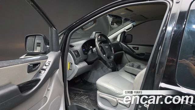 Hyundai Grand Starex 12-Seater Wagon Smart 2016 — фото 10
