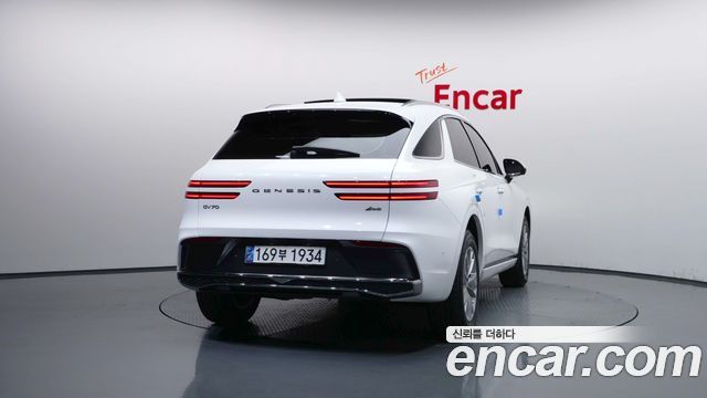 Genesis GV70 2.5T Gasoline AWD 2025 — фото 4