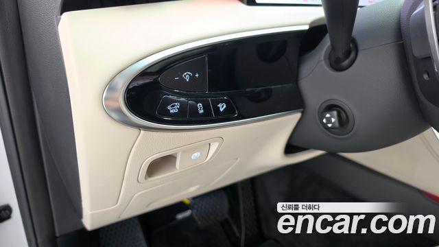 Genesis GV70 2.5T Gasoline AWD 2025 — фото 20